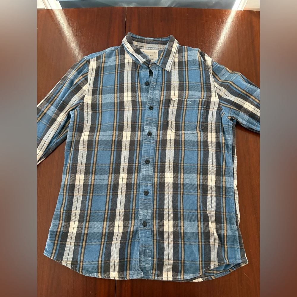 Vintage men’s American Eagle flannel button down
